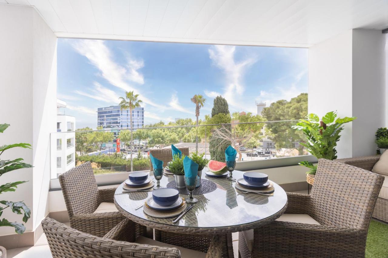 Marbella Luxury Brand New 2-Bedroom Apartment, 3 Min Walk To The Beach! المظهر الخارجي الصورة