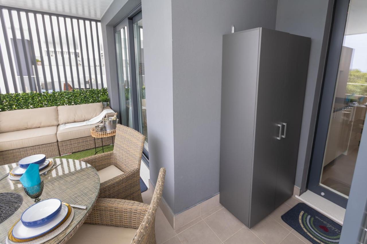 Marbella Luxury Brand New 2-Bedroom Apartment, 3 Min Walk To The Beach! المظهر الخارجي الصورة